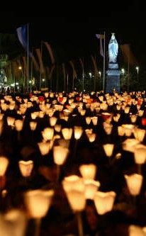 faire-l-experience-de-la-misericorde-a-lourdes-en-aout4